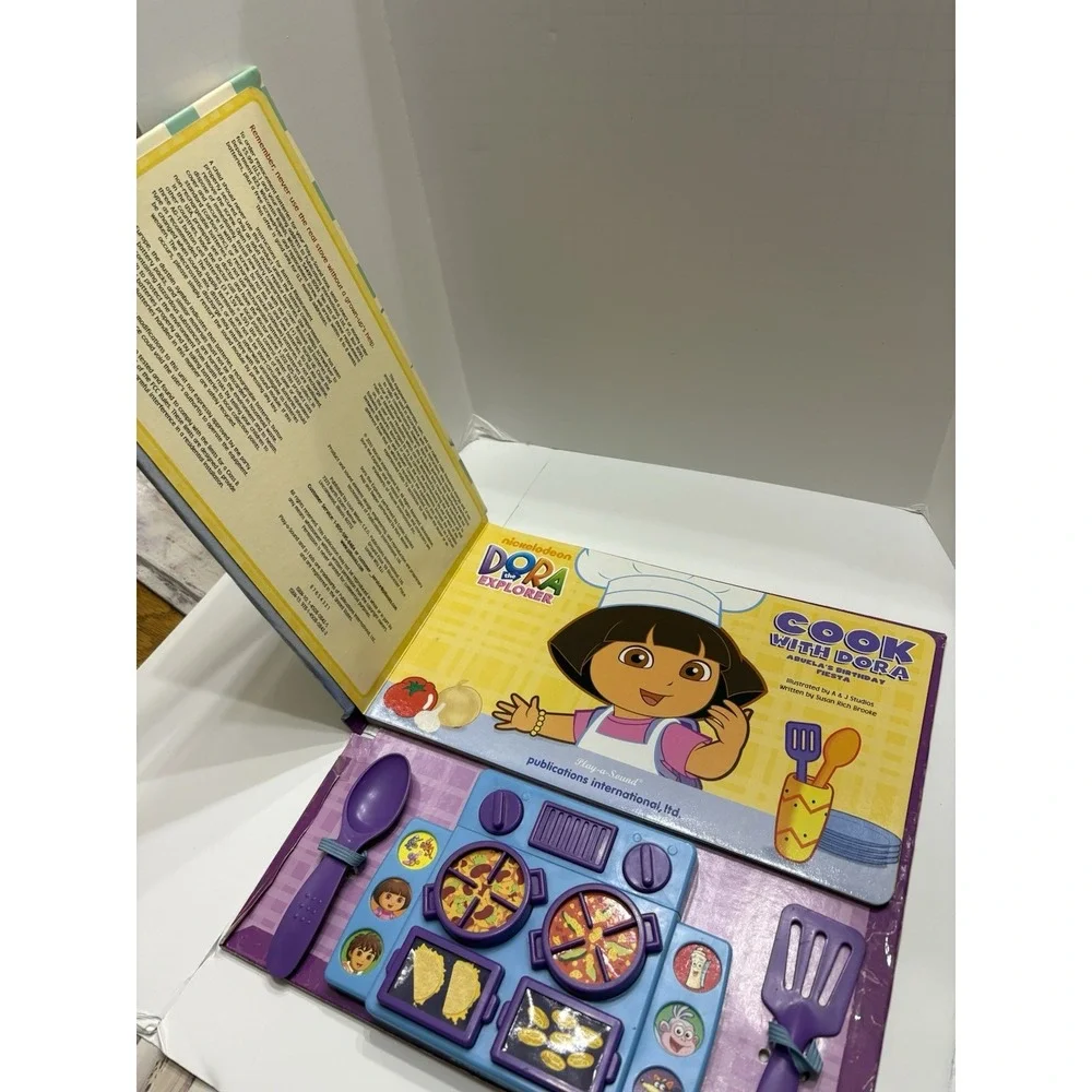 Cook With Dora the‎ Explorer Abuela's Birthday Fiesta 2011 With Sound/toys
